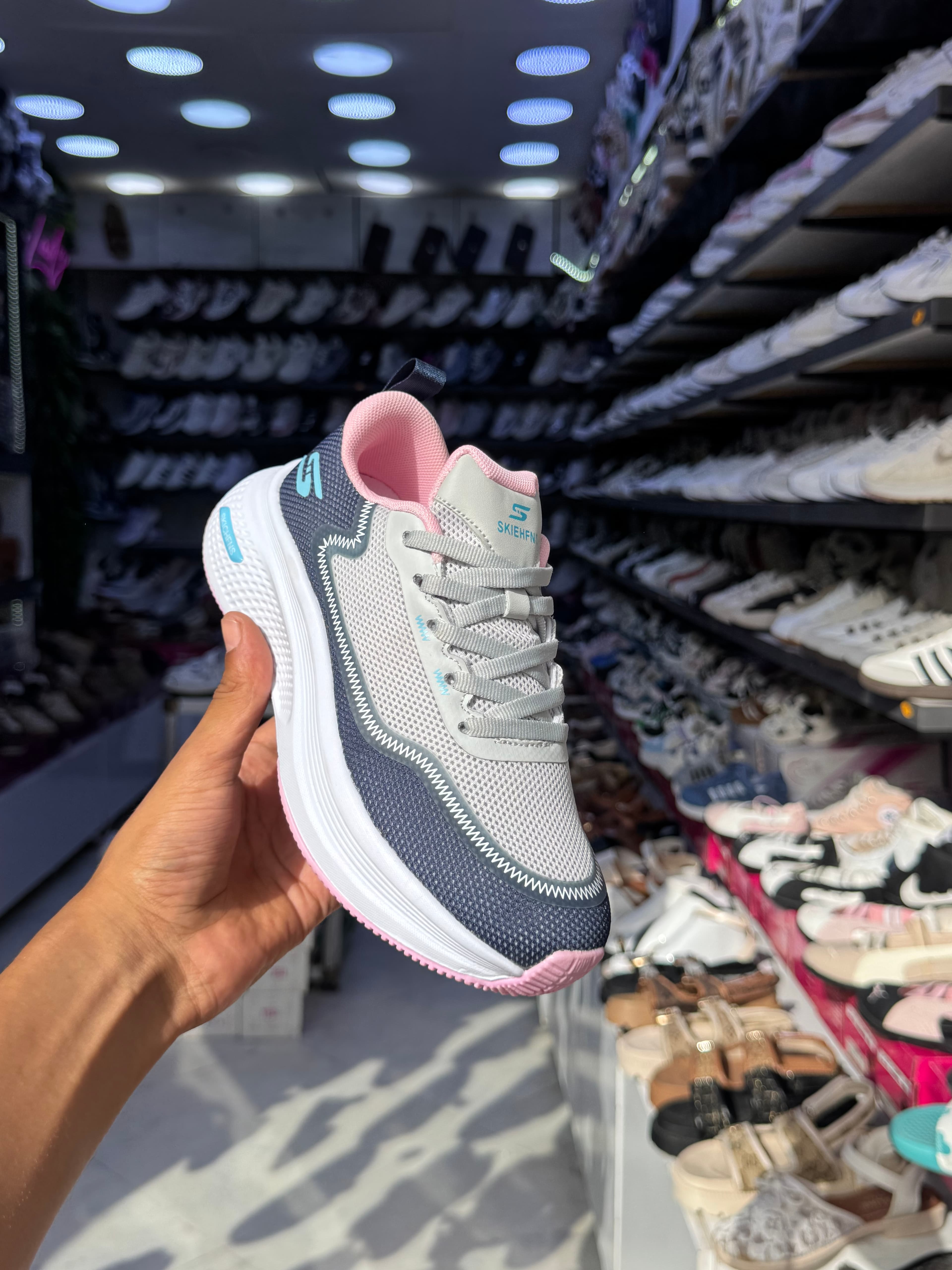 Skechers — Gris&blue&pink