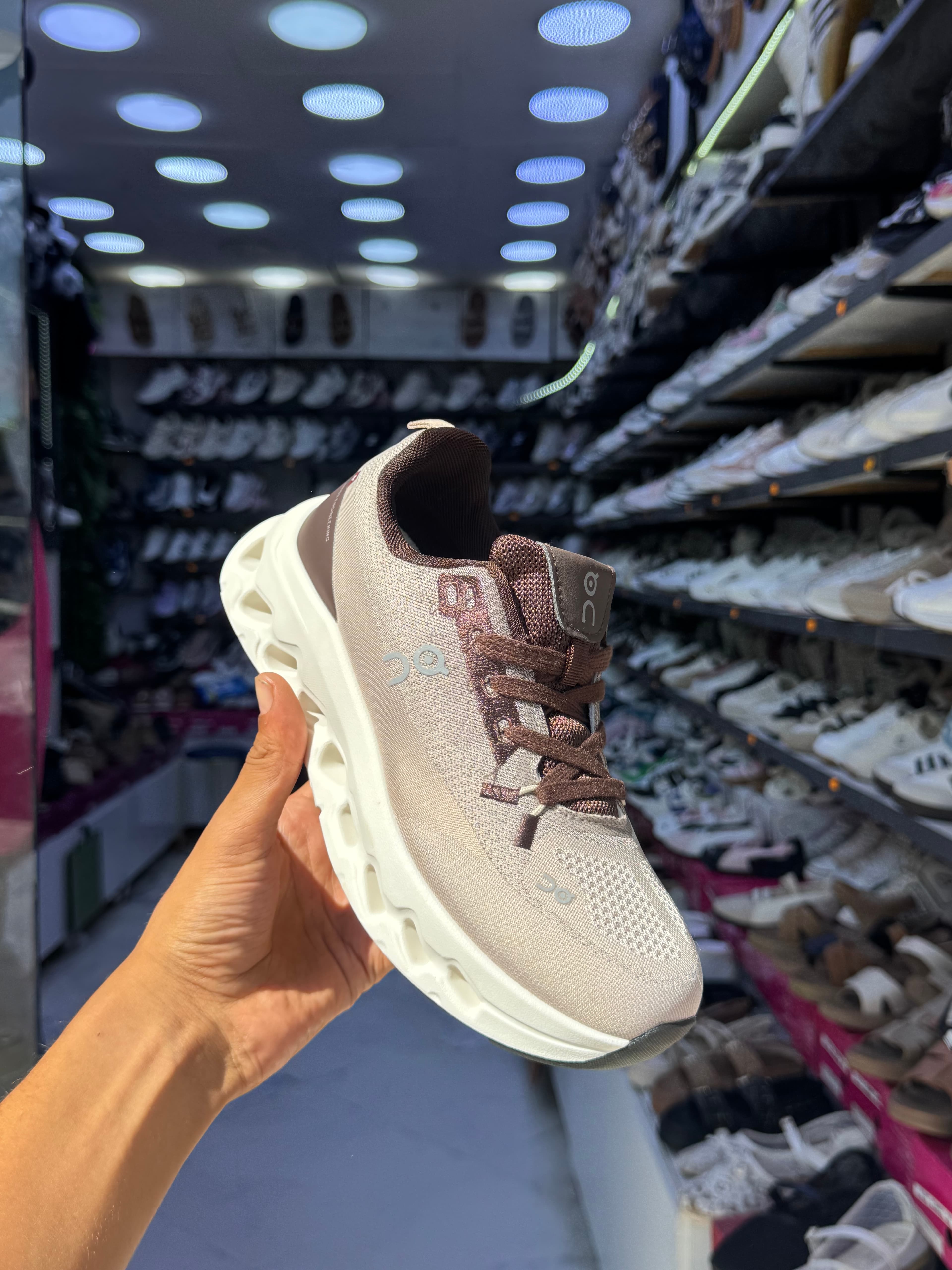 ON CLOUD — Brown