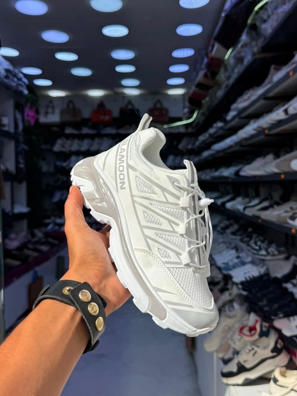 Socony — White